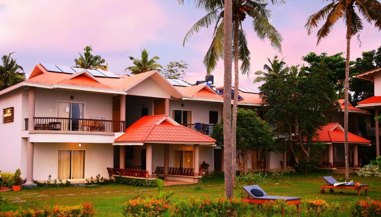 Pura Vida Varkala Hotel Exterior photo